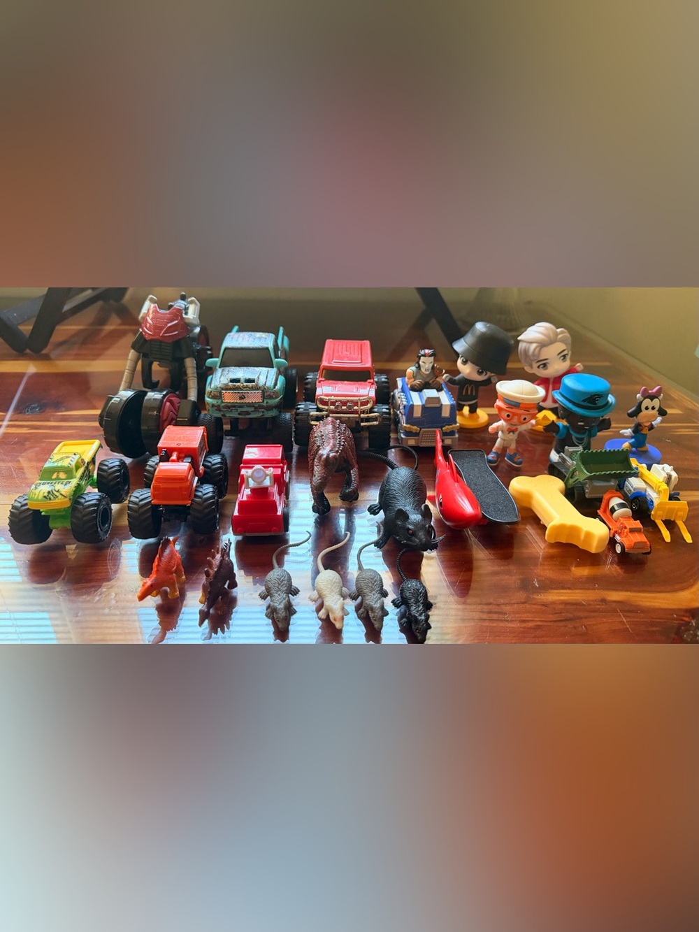 (Kids Toy lot) Animal and Vehicle Play Set - Multicolor